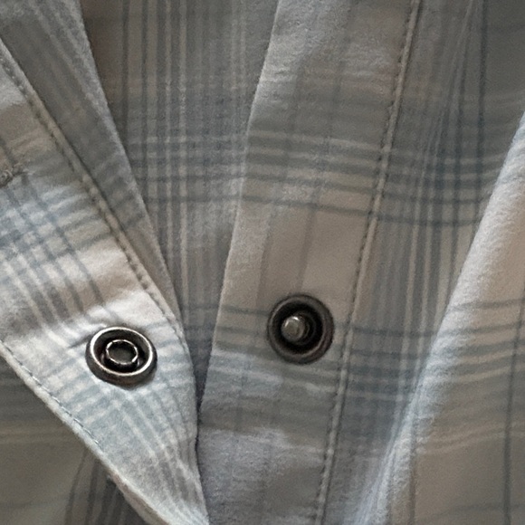 Orvis Pro Womens Blue Plaid Snap Down Shirt with Zippered Side Pockets Size L - Picture 9 of 13